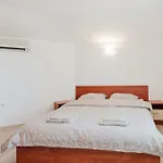 Vakantiehuis къща ривиера 3 *